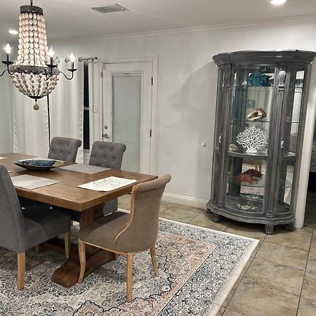 4/3 Home Centrally Located, Beach, Casino, Airport, Dining, Golfing, Shopping, Entertainment Gulfport Kültér fotó