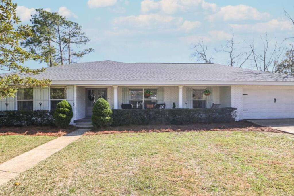 4/3 Home Centrally Located, Beach, Casino, Airport, Dining, Golfing, Shopping, Entertainment Gulfport Kültér fotó