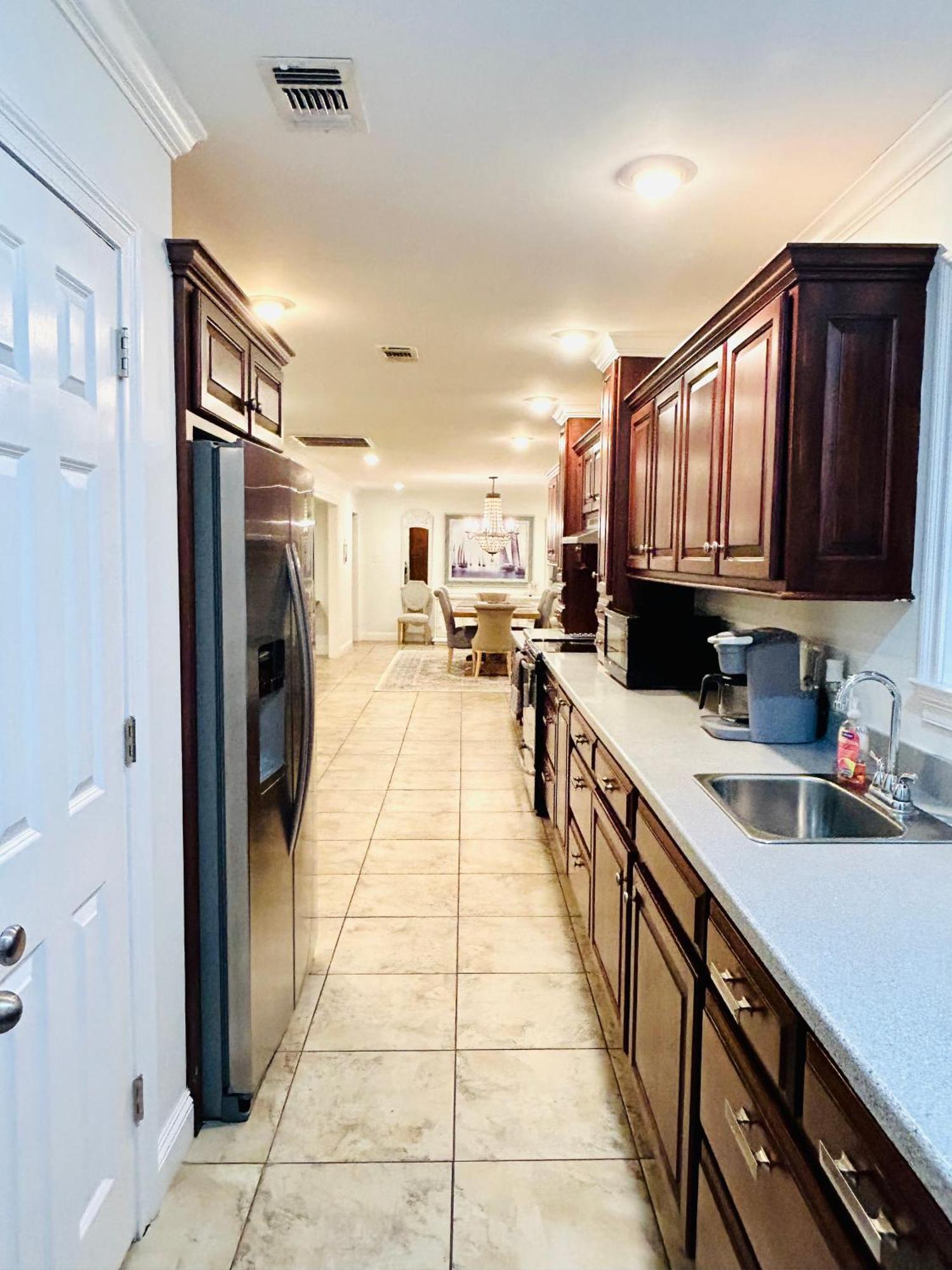 4/3 Home Centrally Located, Beach, Casino, Airport, Dining, Golfing, Shopping, Entertainment Gulfport Kültér fotó
