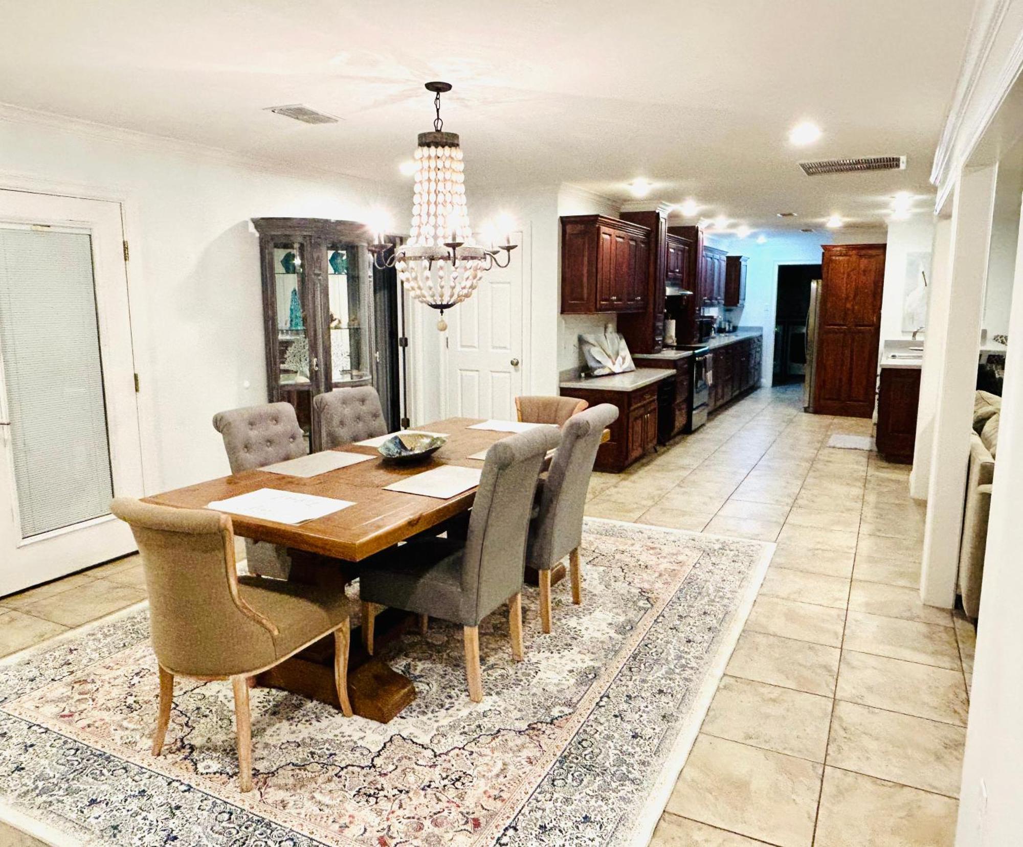 4/3 Home Centrally Located, Beach, Casino, Airport, Dining, Golfing, Shopping, Entertainment Gulfport Kültér fotó